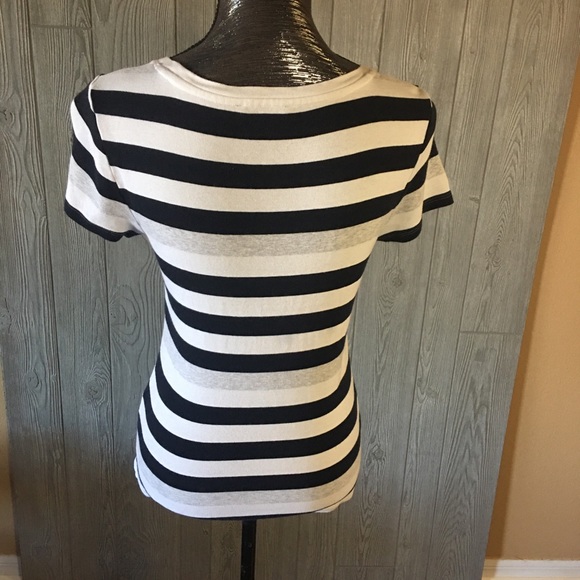 Tommy Hilfiger Striped Top Size M - Picture 7 of 7
